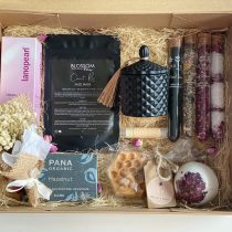 Deluxe Pamper Hamper Gift Box